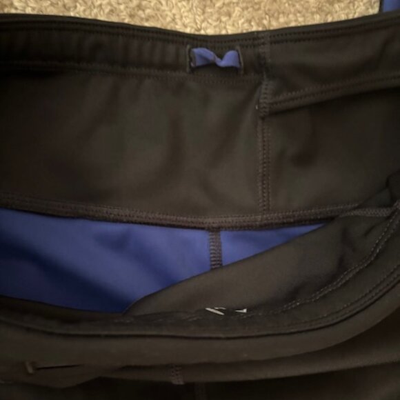 Athleta Sketch Sonar Leggings 7/8 - Picture 5 of 6
